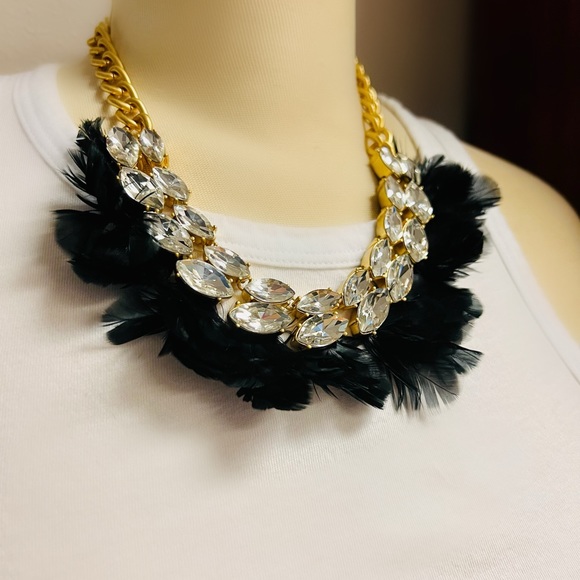 $148 Kate Spade In Full Feather Bib Statement Necklace - Picture 3 of 6